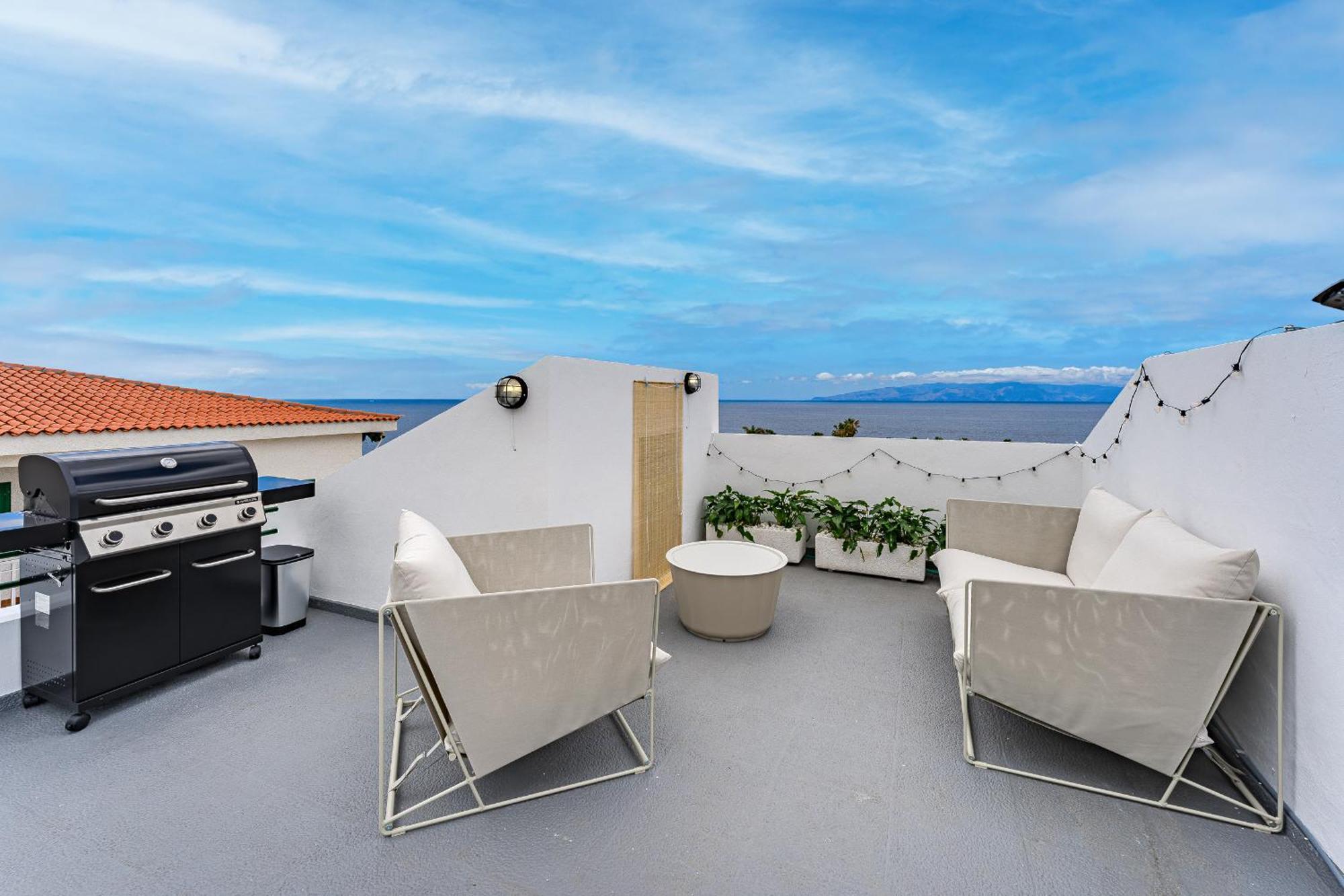 2Bdr Ocean View & Large Private Terrace In Puerto De Santiago Daire Puerto de Santiago  Dış mekan fotoğraf